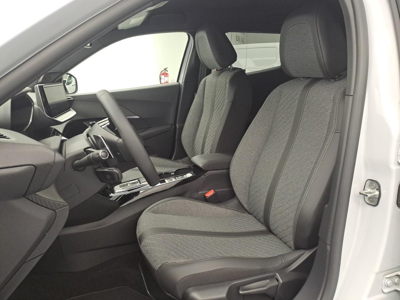 PEUGEOT 2008 PURETECH 130 S&S EAT8 ALLURE