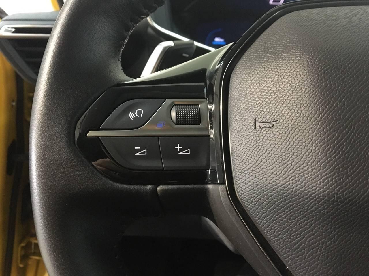 PEUGEOT 208 PURETECH 73KW (100CV) EAT8 ALLURE