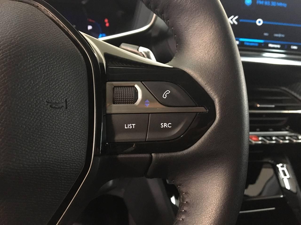 PEUGEOT 208 PURETECH 73KW (100CV) EAT8 ALLURE