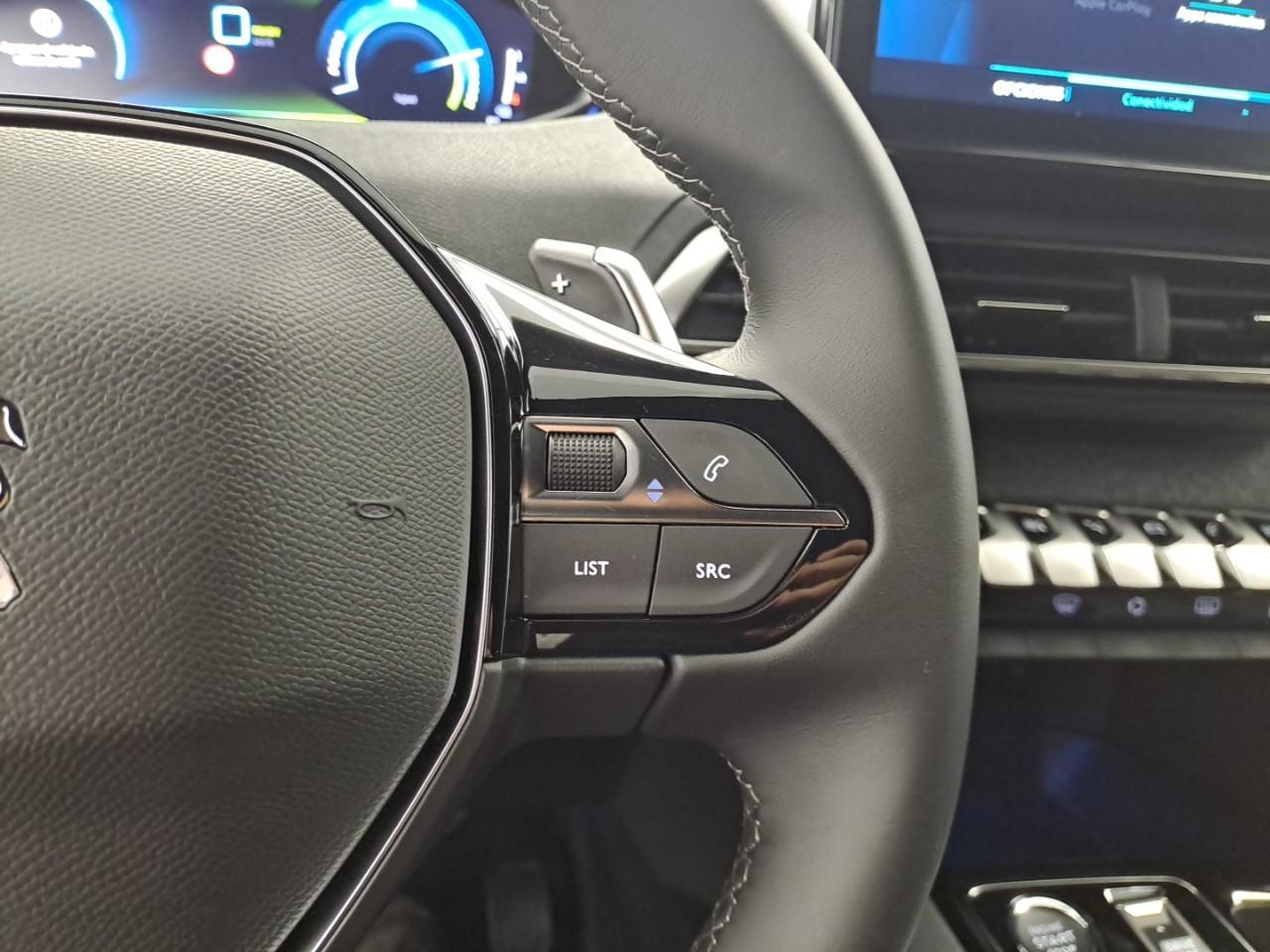 PEUGEOT 3008 225 E-EAT8 ALLURE PACK