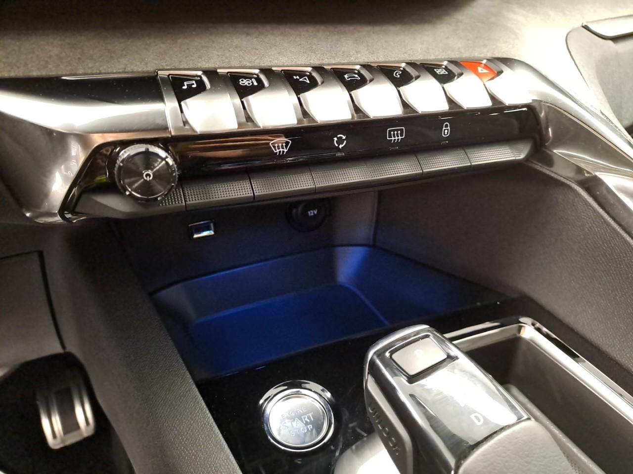 PEUGEOT 3008 1.5 BLUEHDI 96KW S&S EAT8 GT